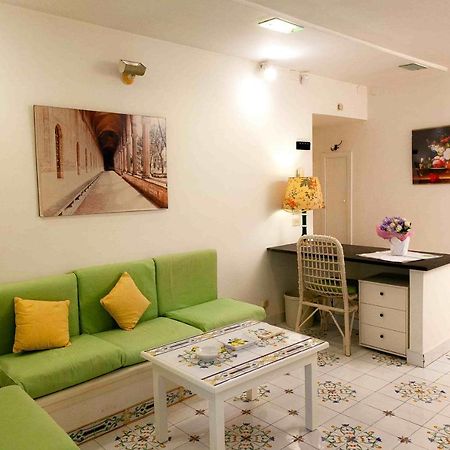 Casa Vacanze Belledonne Leilighet Napoli Eksteriør bilde