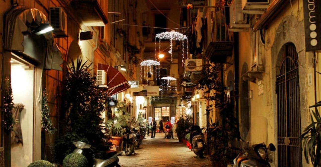 Casa Vacanze Belledonne Leilighet Napoli Eksteriør bilde
